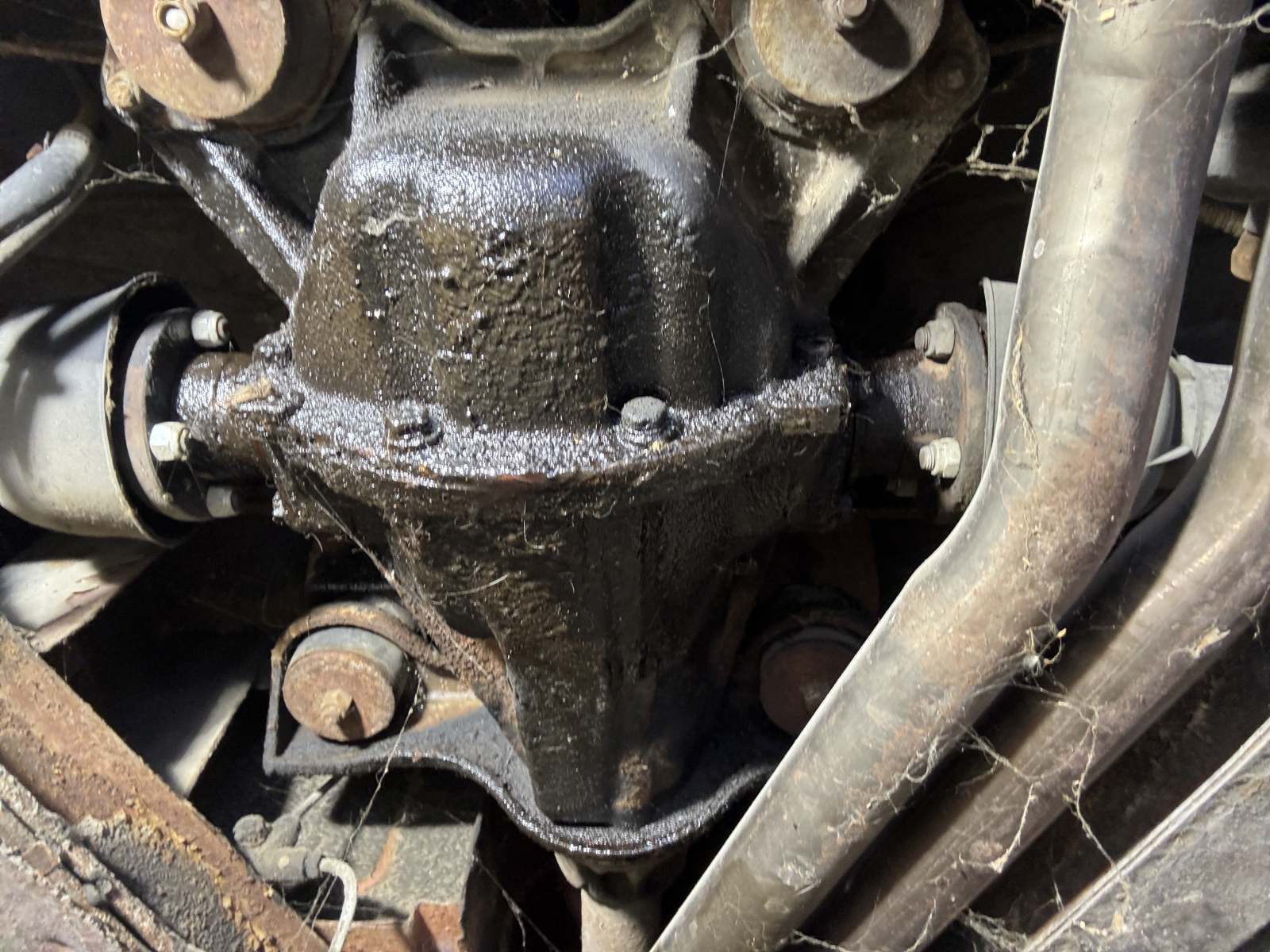 1974 Triumph TR6 differential area.