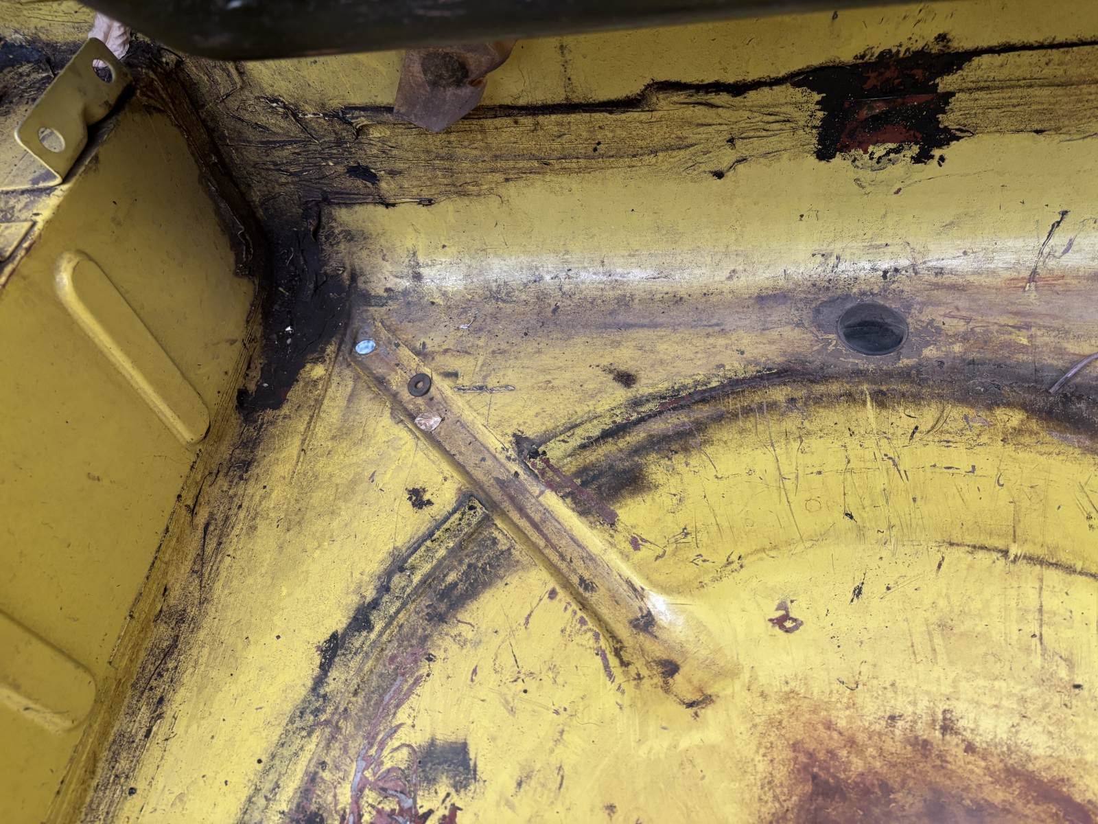 1974 Triumph TR6 rear boot.